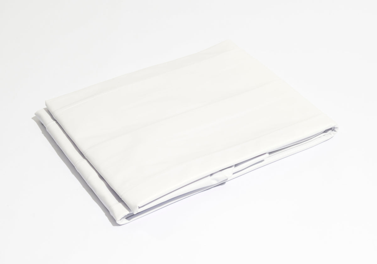 SaluSpa 77" x 24" Round Inflatable Hot Tub Cover, White | Bestway